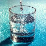 vaso con agua